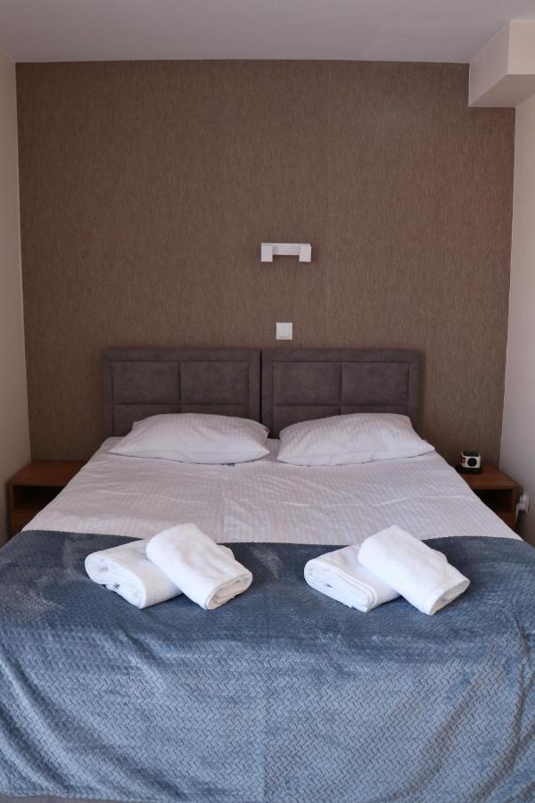 M&W Hotel Wronowski Łomża Esterno foto