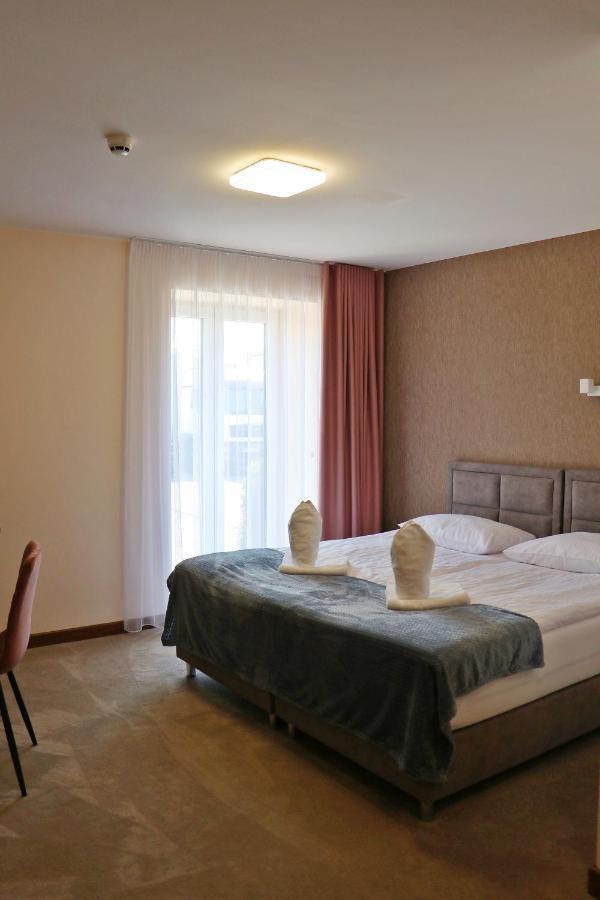 M&W Hotel Wronowski Łomża Esterno foto